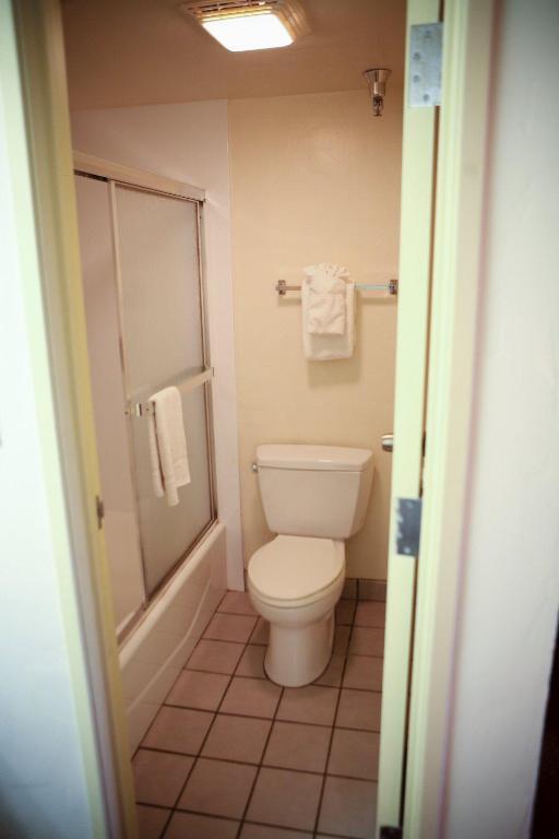 Americas Best Value Inn Oklahoma City South Habitación foto